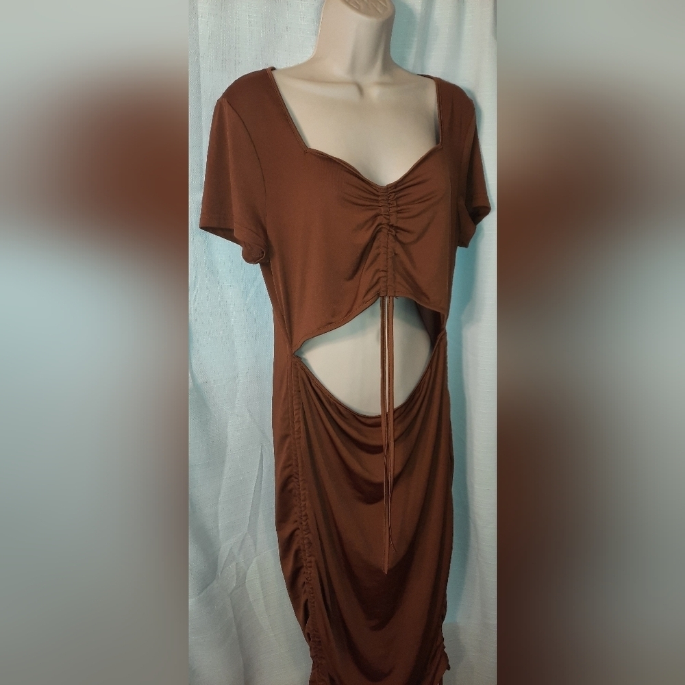 SHEIN Brown Ruched Mini Dress - Picture 5 of 10